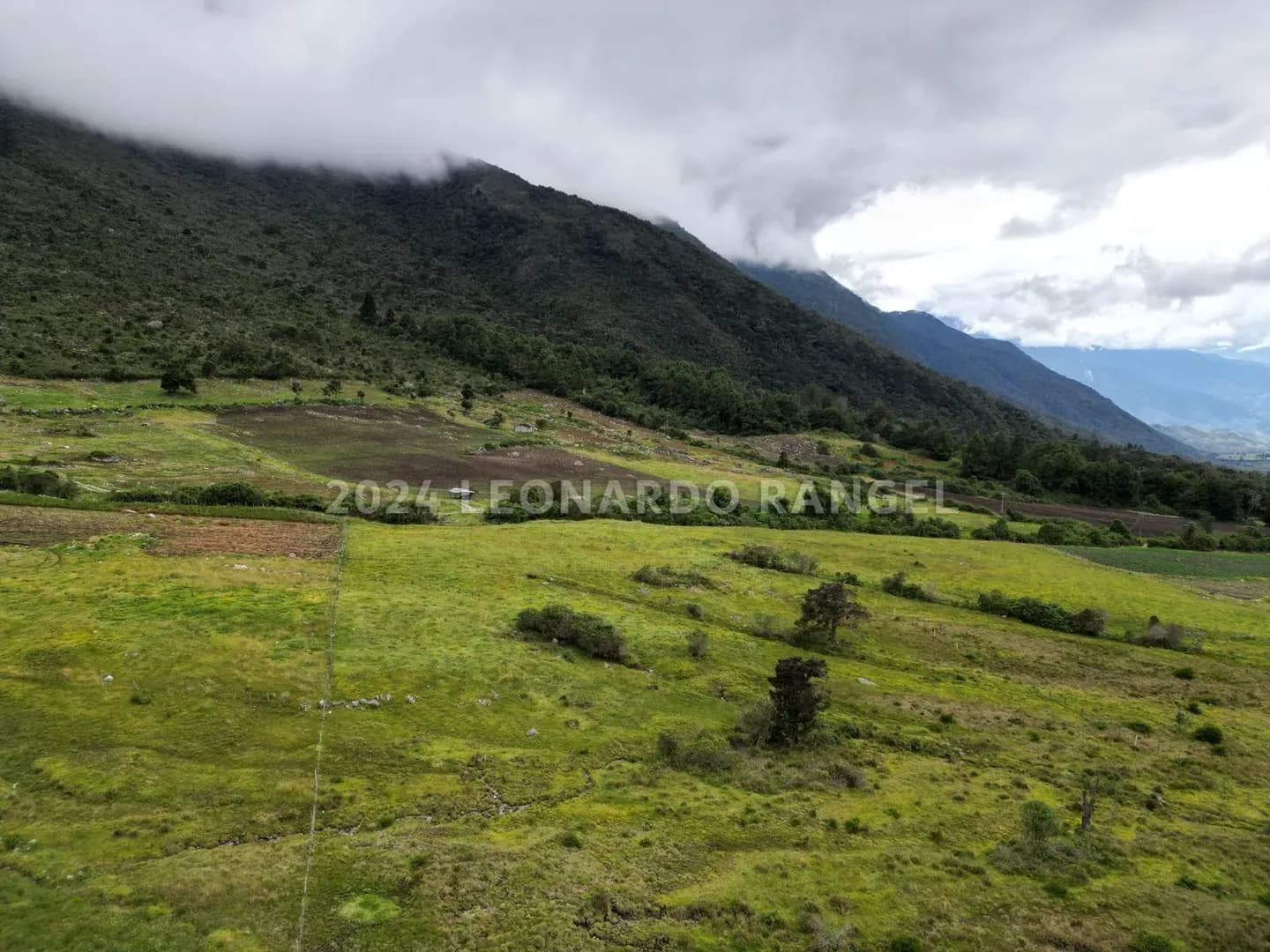 Venta de Terreno de 49.642 m² en La Culata, Mérida: Ideal para Desarrollo Exclusivo